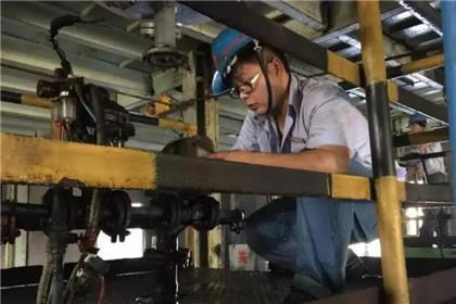 快关蝶阀液压驱动装置的维护与维修